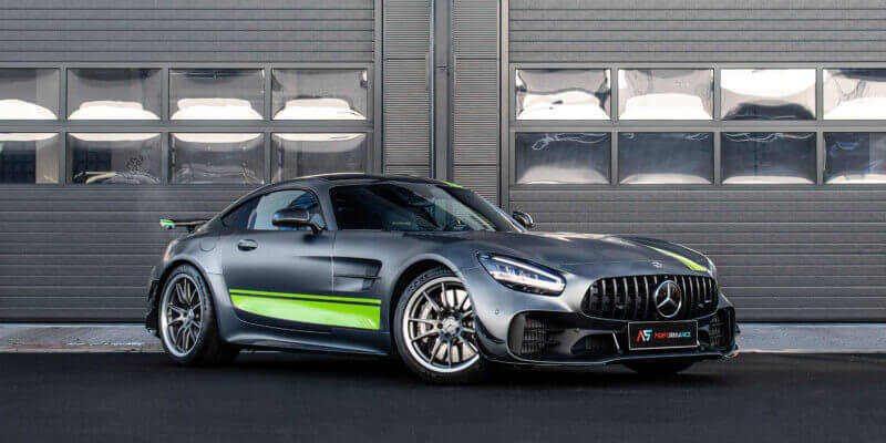 Mercedes-AMG GT-R Pro