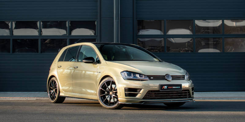 VW Golf R